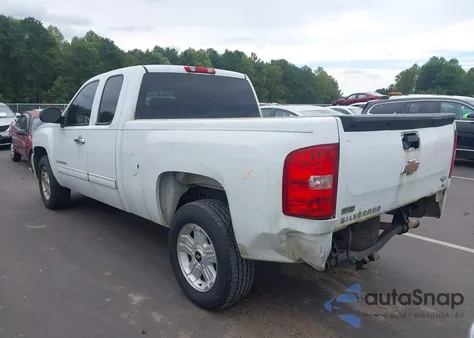 2011 Chevrolet Silverado 1500 Lt z USA, uszkodzony, nr VIN 1GCRCSE05BZ106834